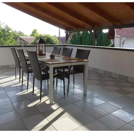 Eros Haz Villa