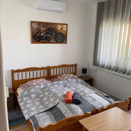 Eros Haz Villa *